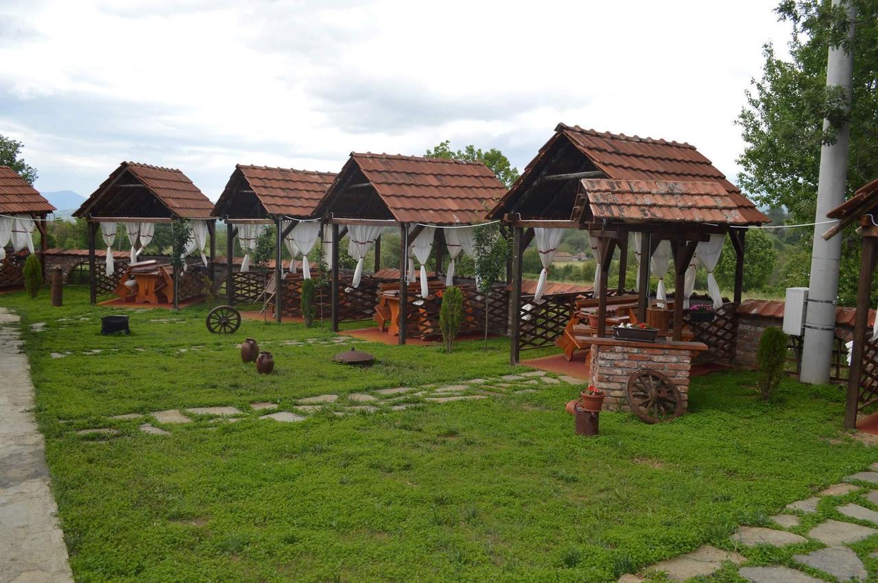 Мотель Etno Restoran Ranc Radibus Экстерьер фото