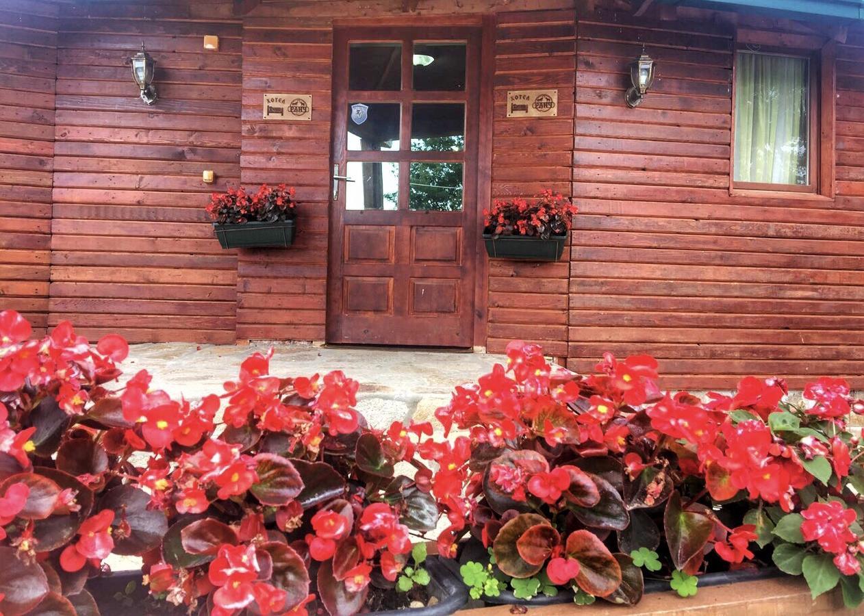 Мотель Etno Restoran Ranc Radibus Экстерьер фото
